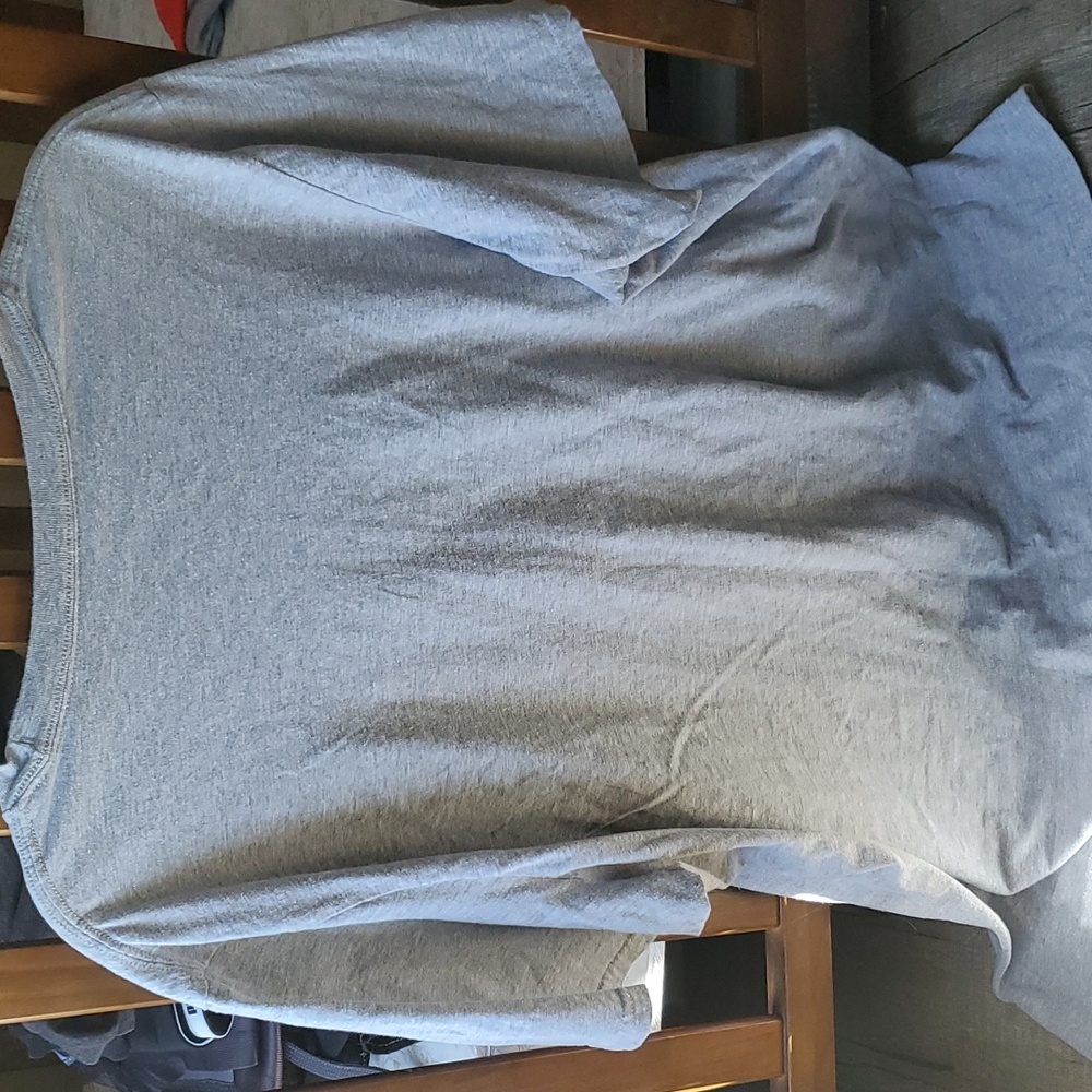 Adidas T-Shirt - Picture 5 of 5